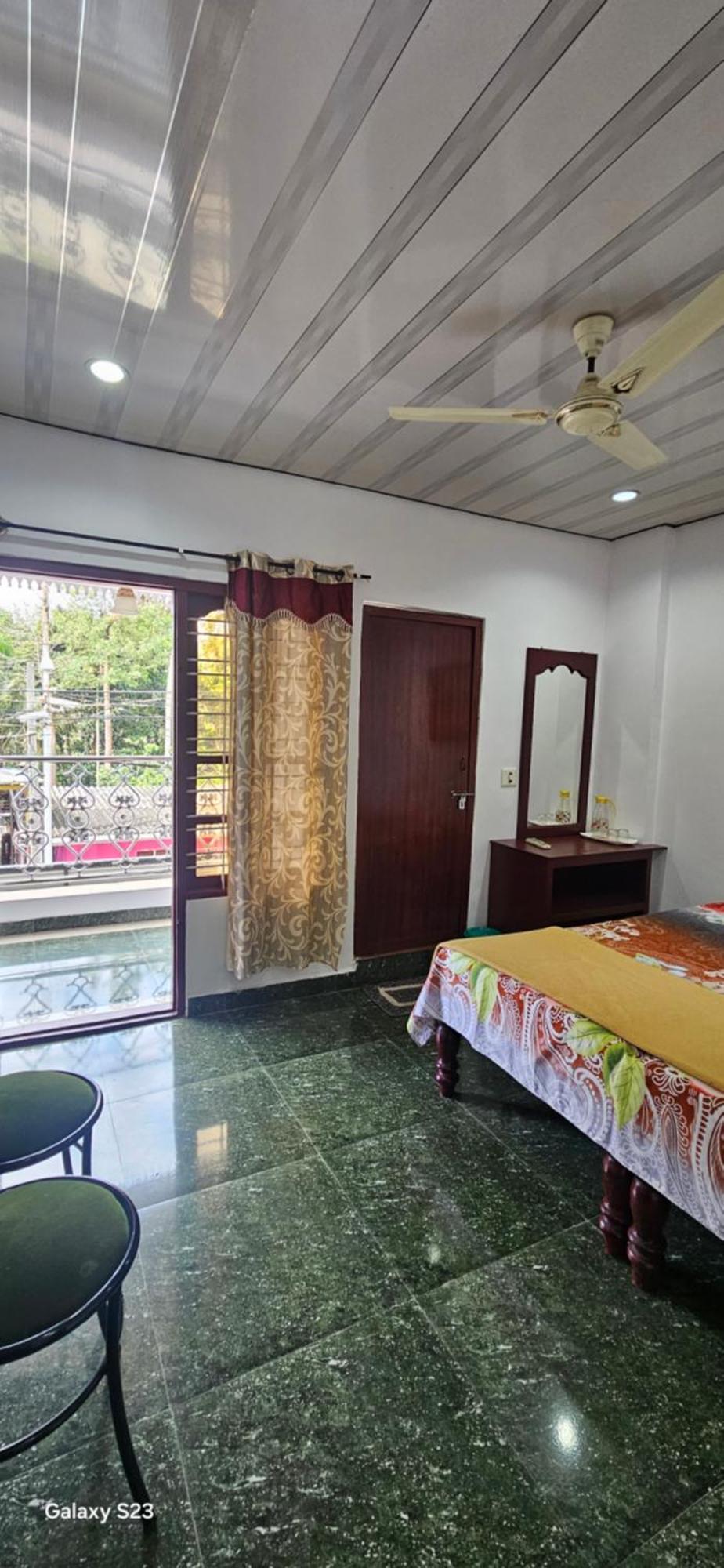 Floral Homestay Thekkady Eksteriør billede